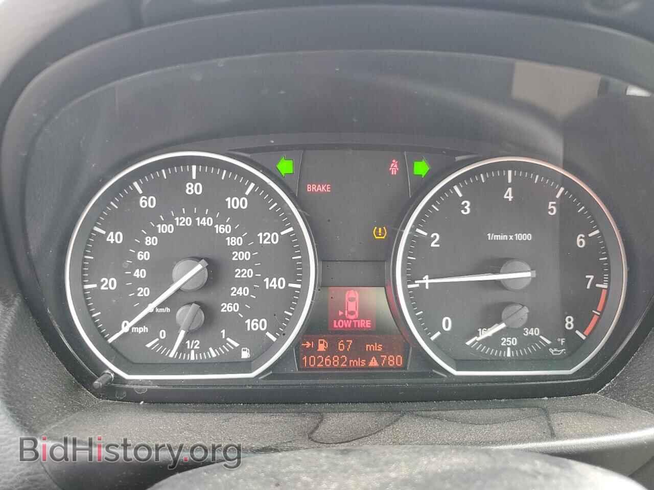 2011 BMW 1 SERIES - VIN: WBAUC9C57BVM11368 - Фото 9