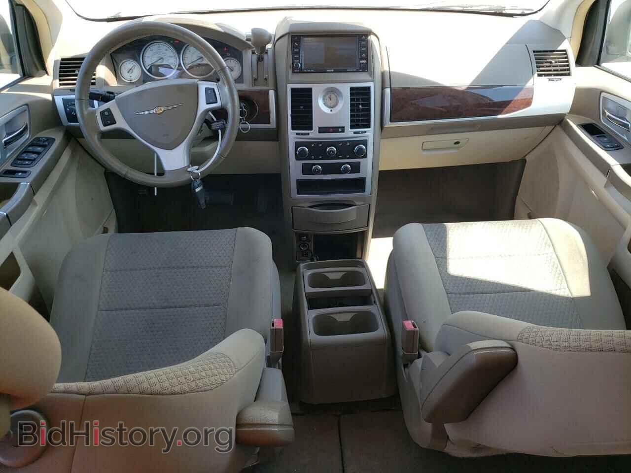 2010 CHRYSLER MINIVAN - VIN: 2A4RR5DX3AR458506 - Фото 8