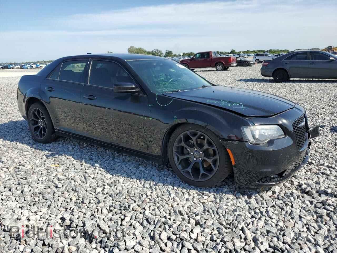 2019 CHRYSLER 300 - VIN: 2C3CCAAGXKH507240 - Фото 4
