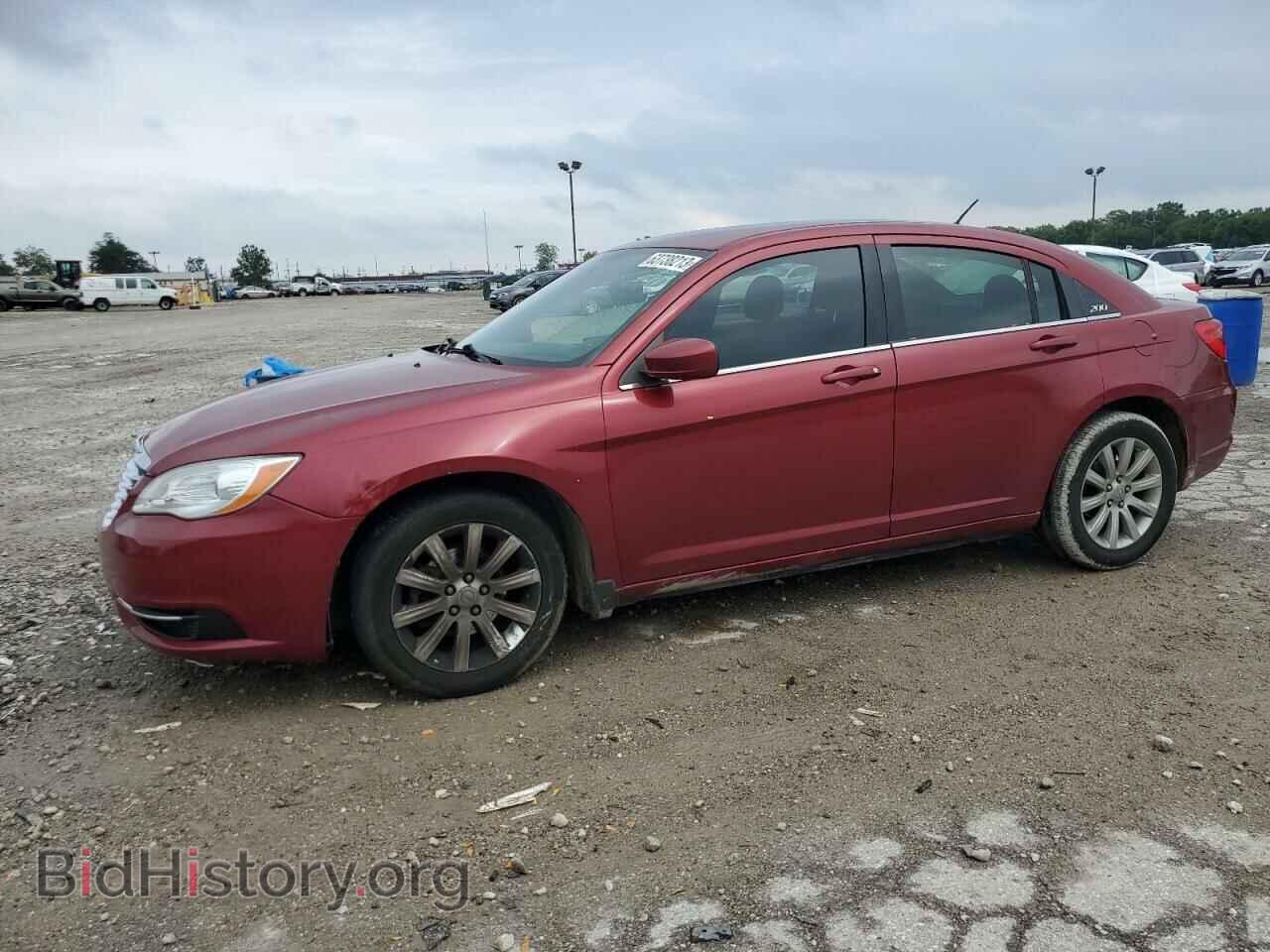 Photo 1C3BC1FB1BN583980 - CHRYSLER 200 2011