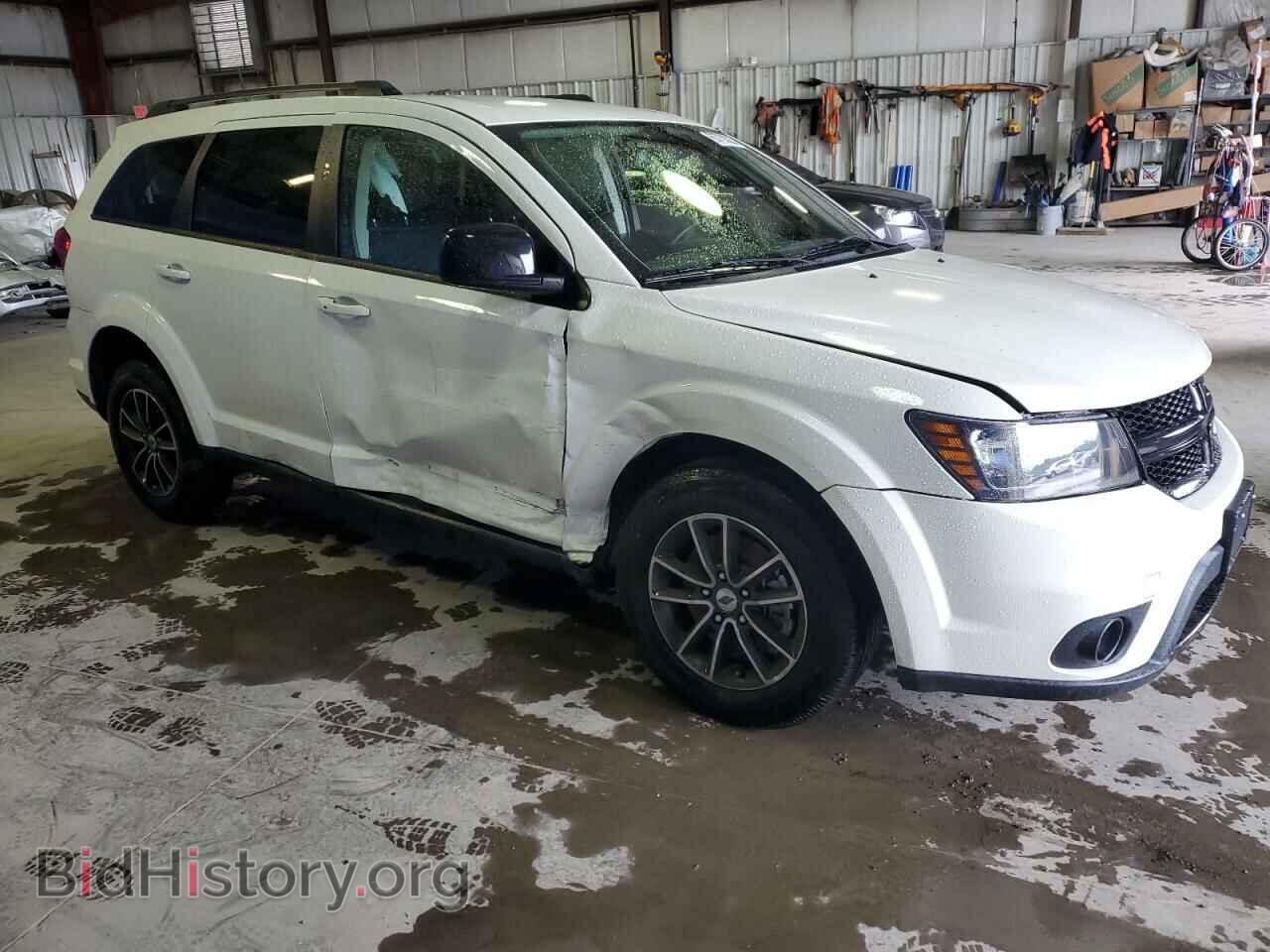 2019 DODGE JOURNEY - VIN: 3C4PDDBG0KT759614 - Фото 4