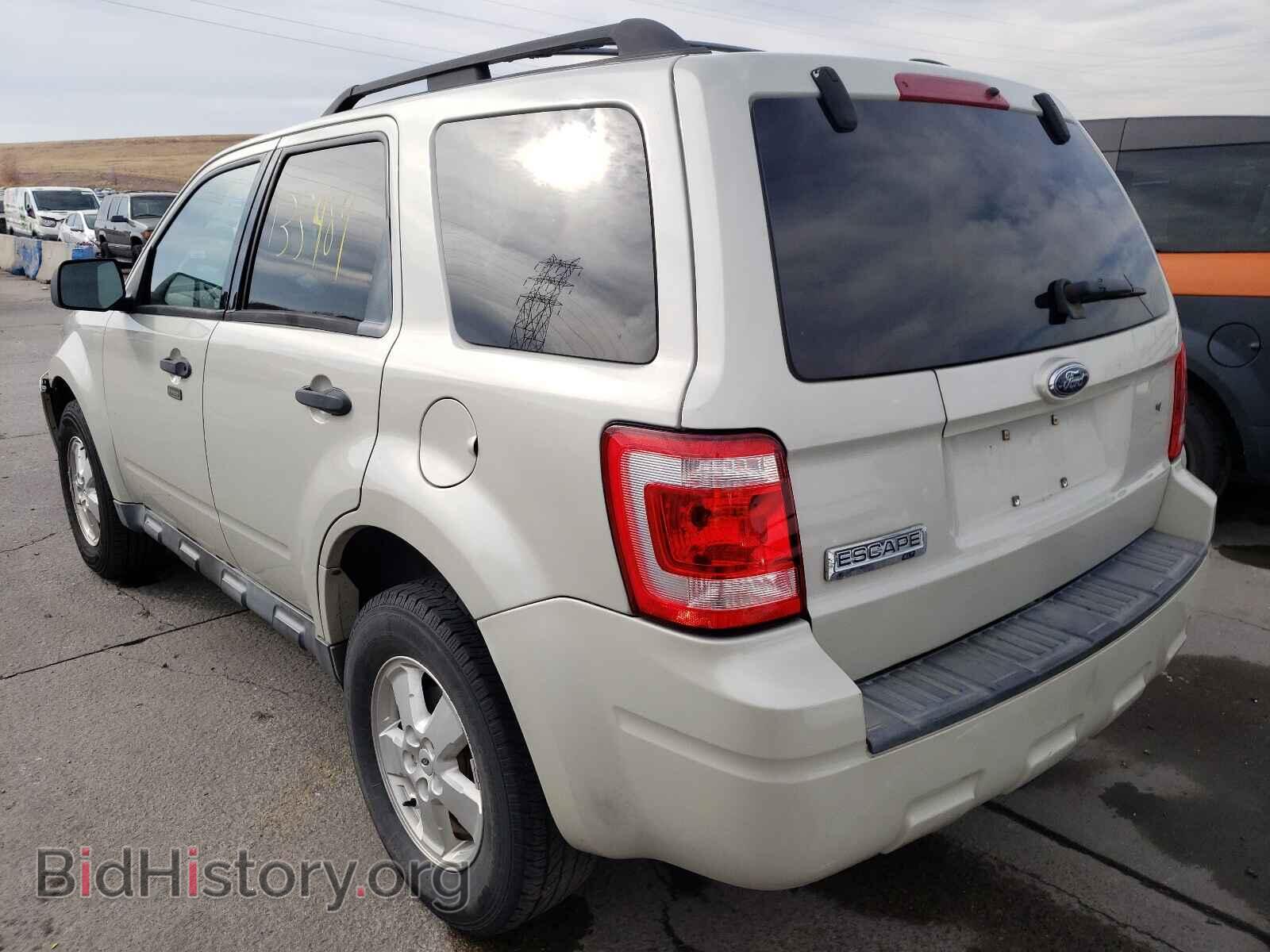 2009 FORD ESCAPE - VIN: 1FMCU03799KC80928 - Фото 3