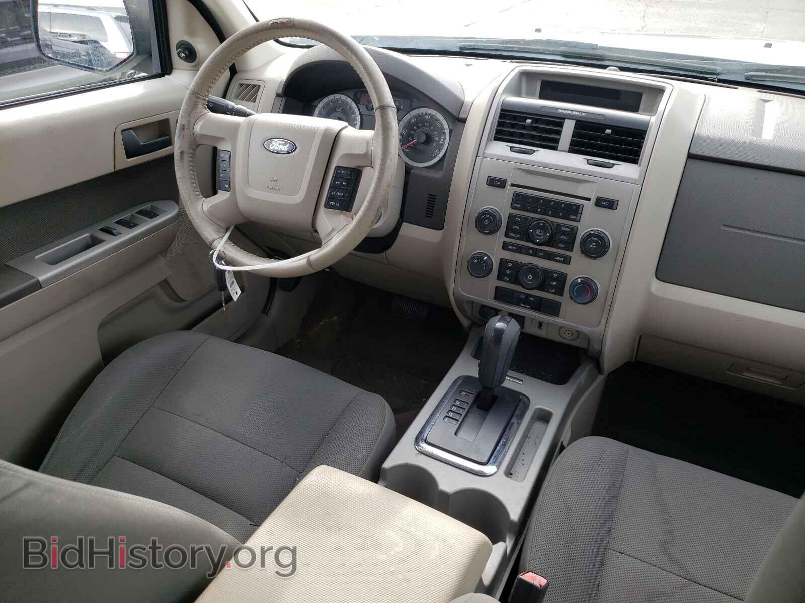 2009 FORD ESCAPE - VIN: 1FMCU03799KC80928 - Фото 9