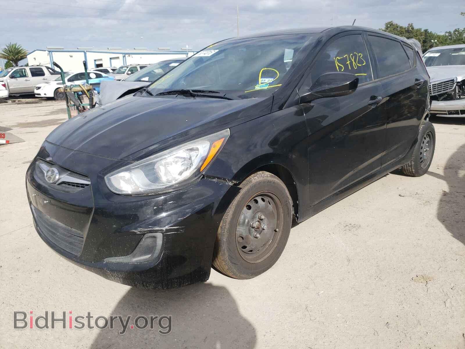 2013 HYUNDAI ACCENT - VIN: KMHCT5AE9DU131028 - Фото 2
