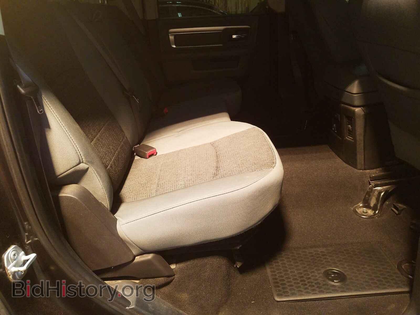 2019 RAM 1500 - VIN: 1C6RR6LT7KS526050 - Фото 6