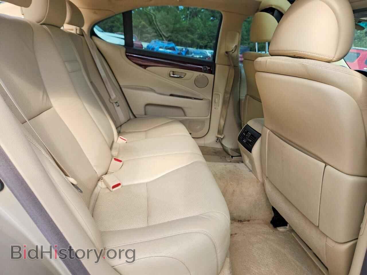 2011 LEXUS LS460 - VIN: JTHBL5EF6B5106130 - Photo 10
