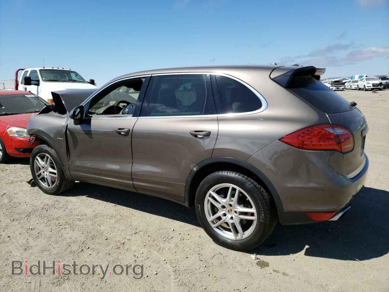 2013 PORSCHE CAYENNE - VIN: WP1AF2A24DLA42284 - Фото 2