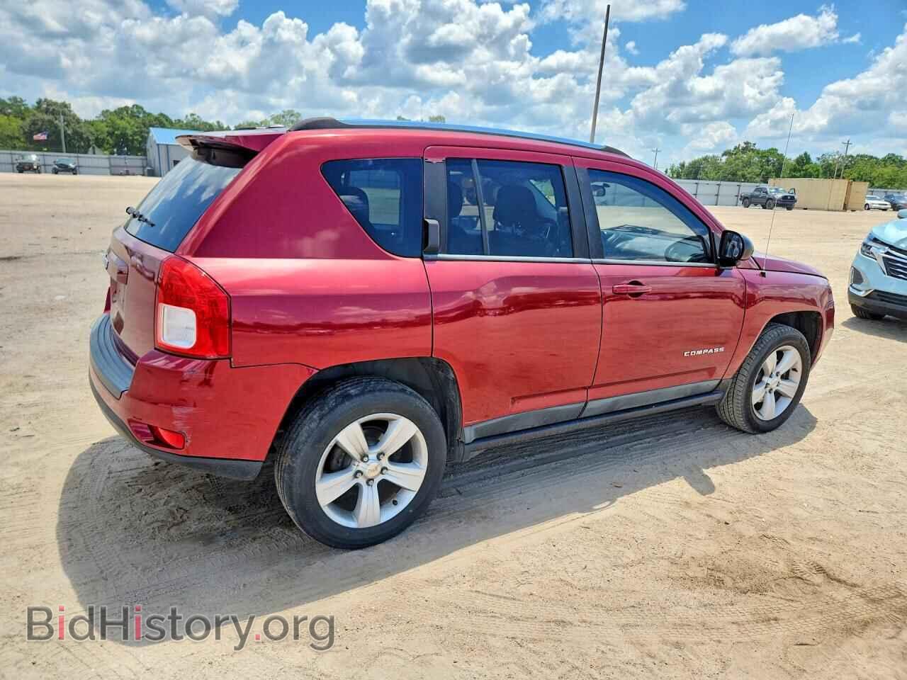 2011 JEEP COMPASS - VIN: 1J4NF1FB8BD174620 - Photo 3