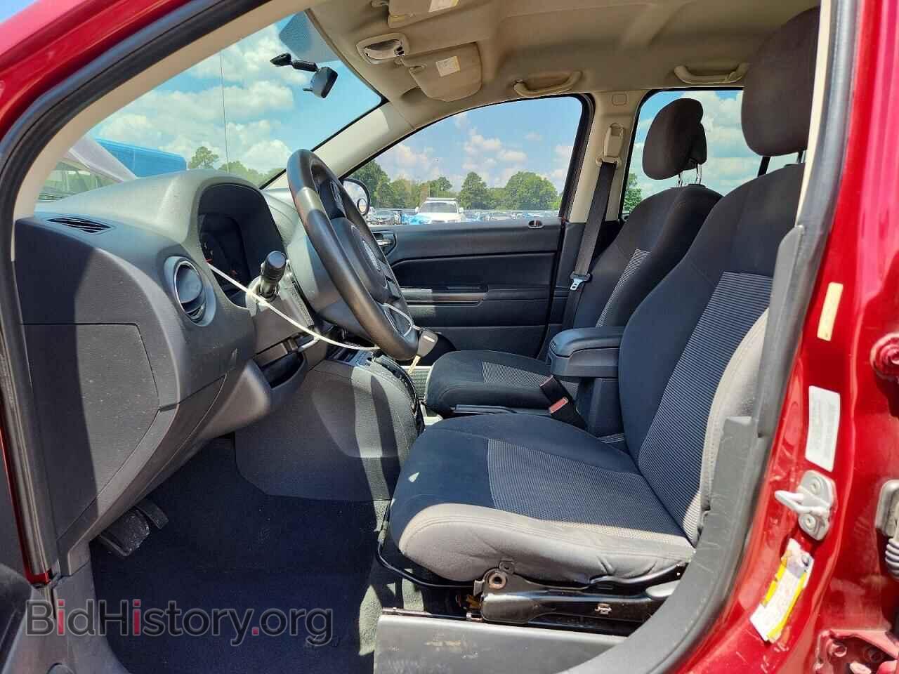 2011 JEEP COMPASS - VIN: 1J4NF1FB8BD174620 - Photo 7
