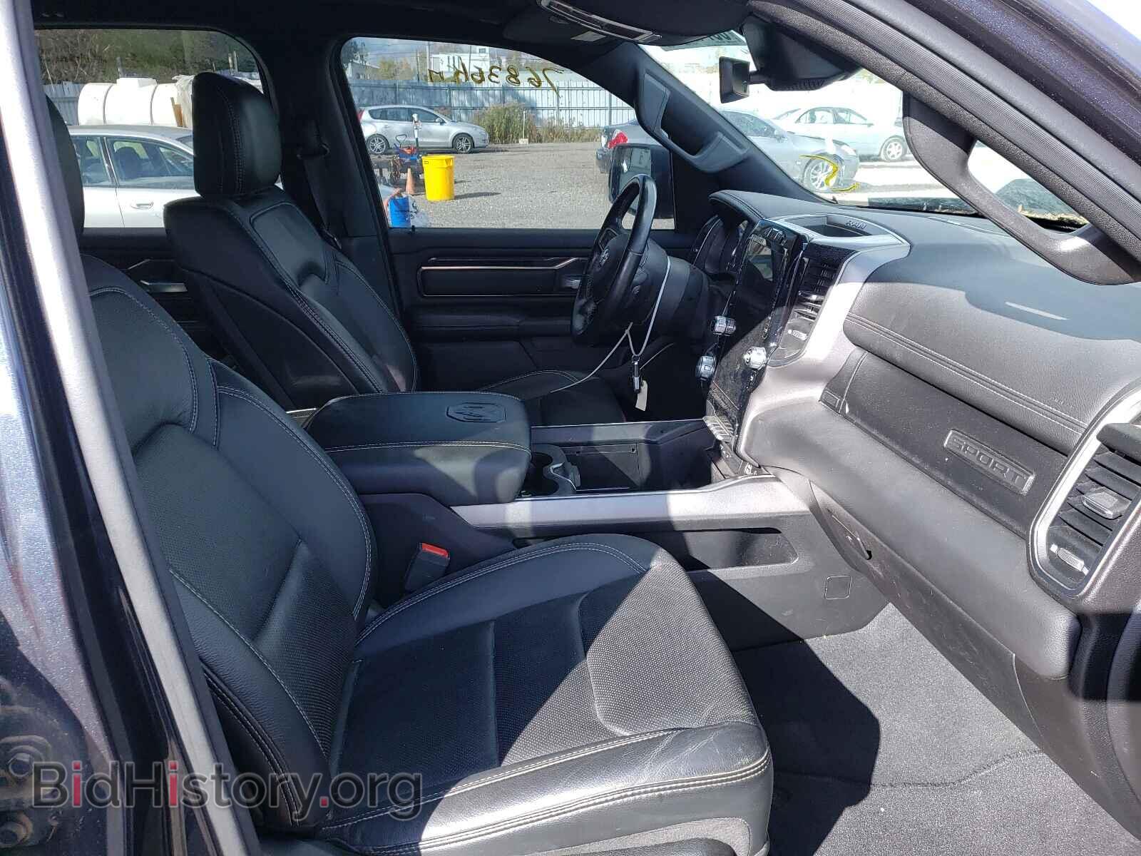 2019 RAM 1500 - VIN: 1C6SRFLT8KN746572 - Фото 5