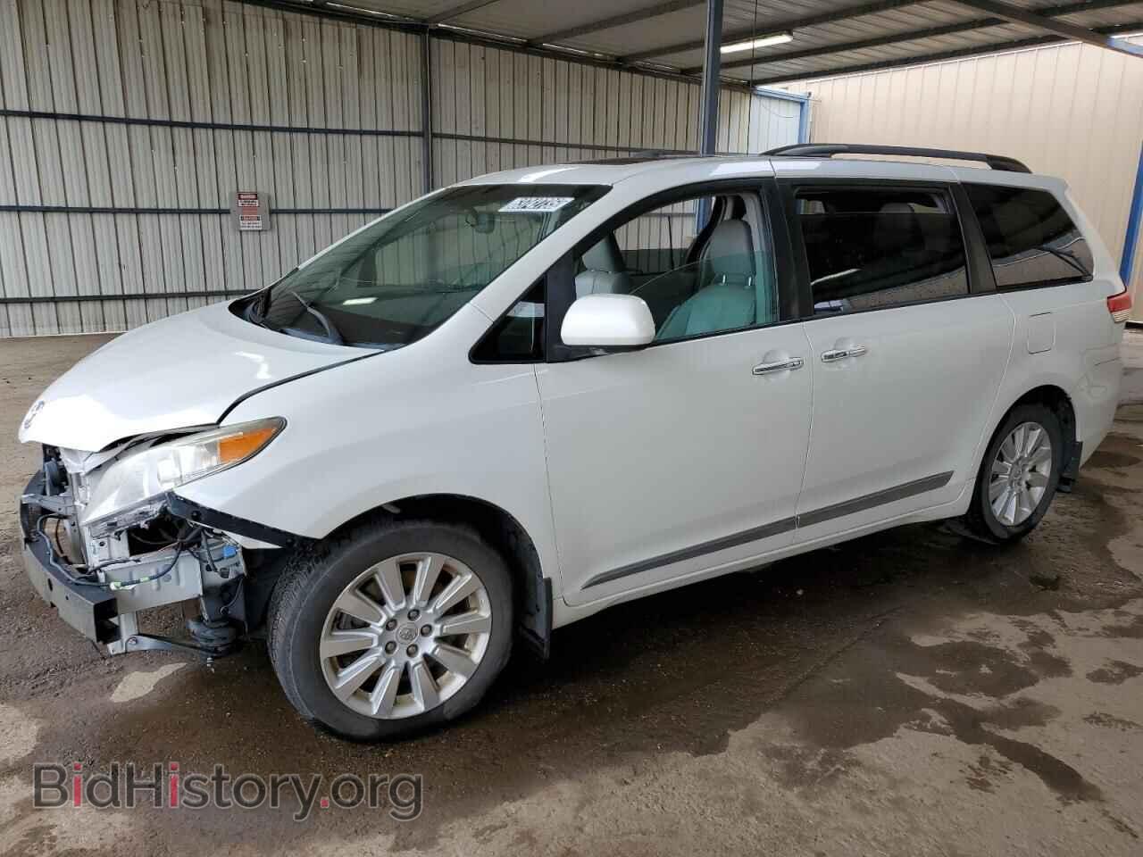 Photo 5TDYK3DC8CS228199 - TOYOTA All Models 2012