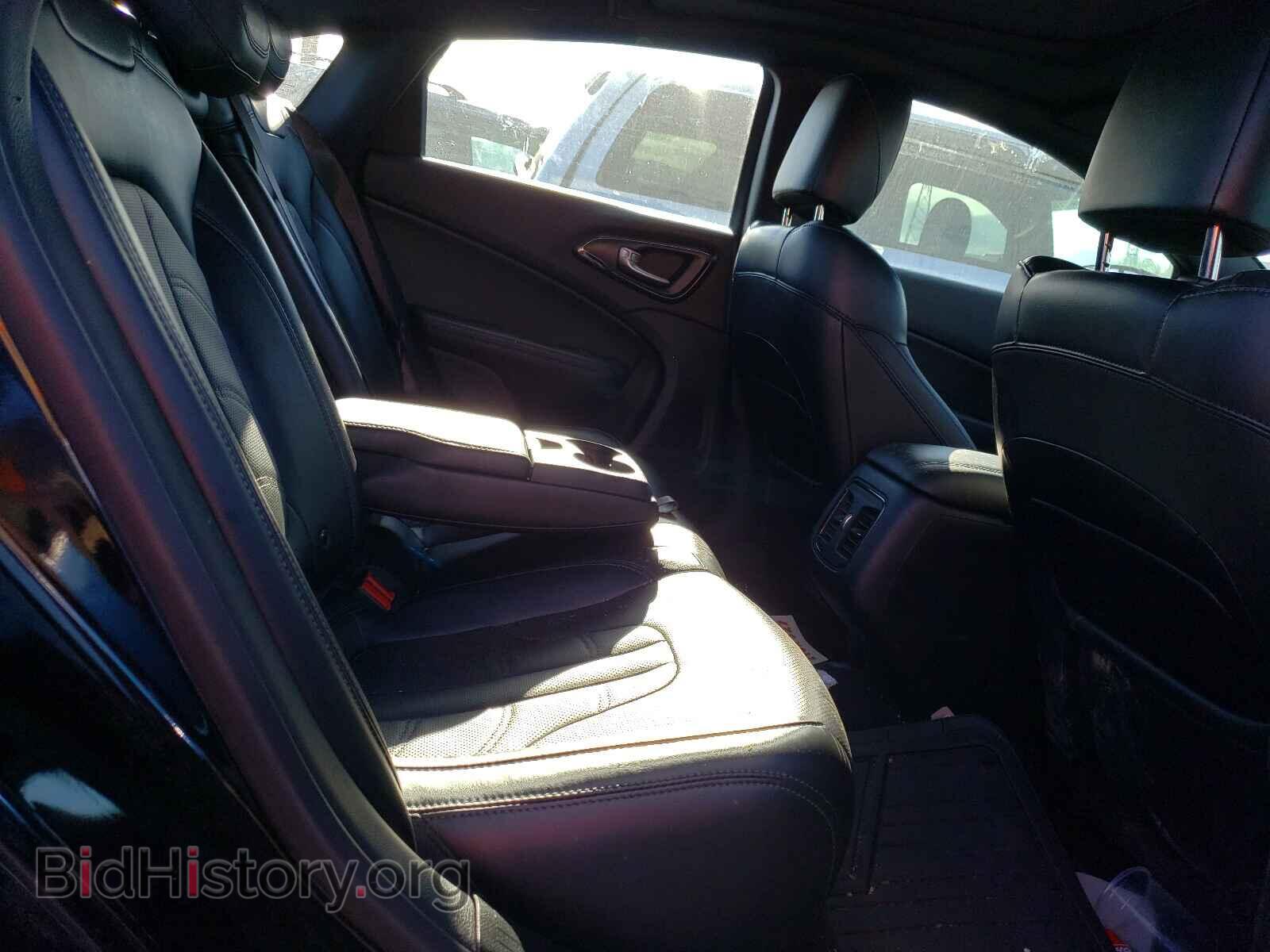2016 CHRYSLER 200 - VIN: 1C3CCCBB7GN105401 - Photo 6
