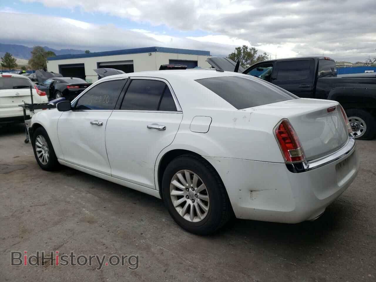 2012 CHRYSLER 300 - VIN: 2C3CCAAG6CH113882 - Фото 3