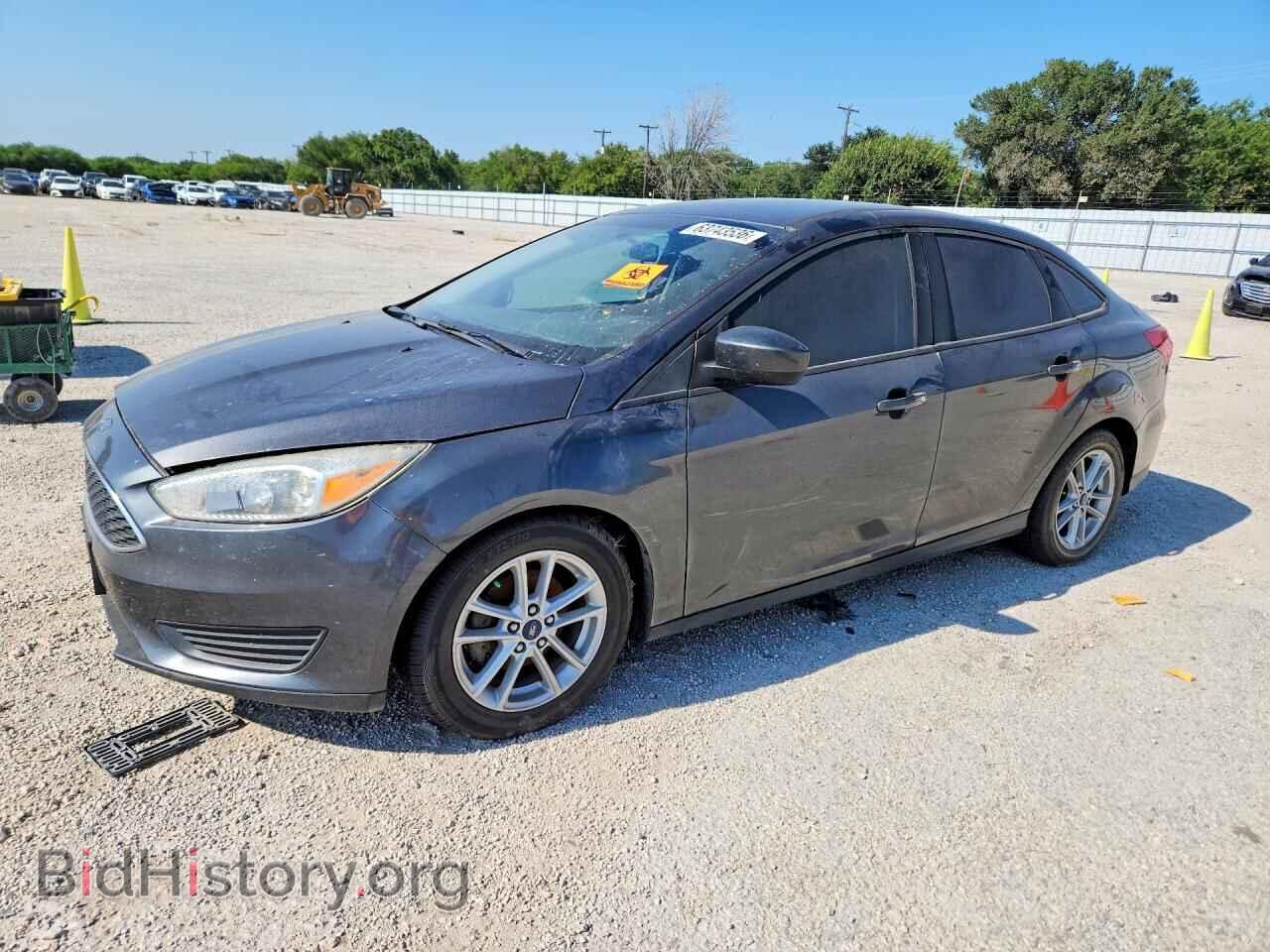 Photo 1FADP3F20JL217979 - FORD FOCUS 2018