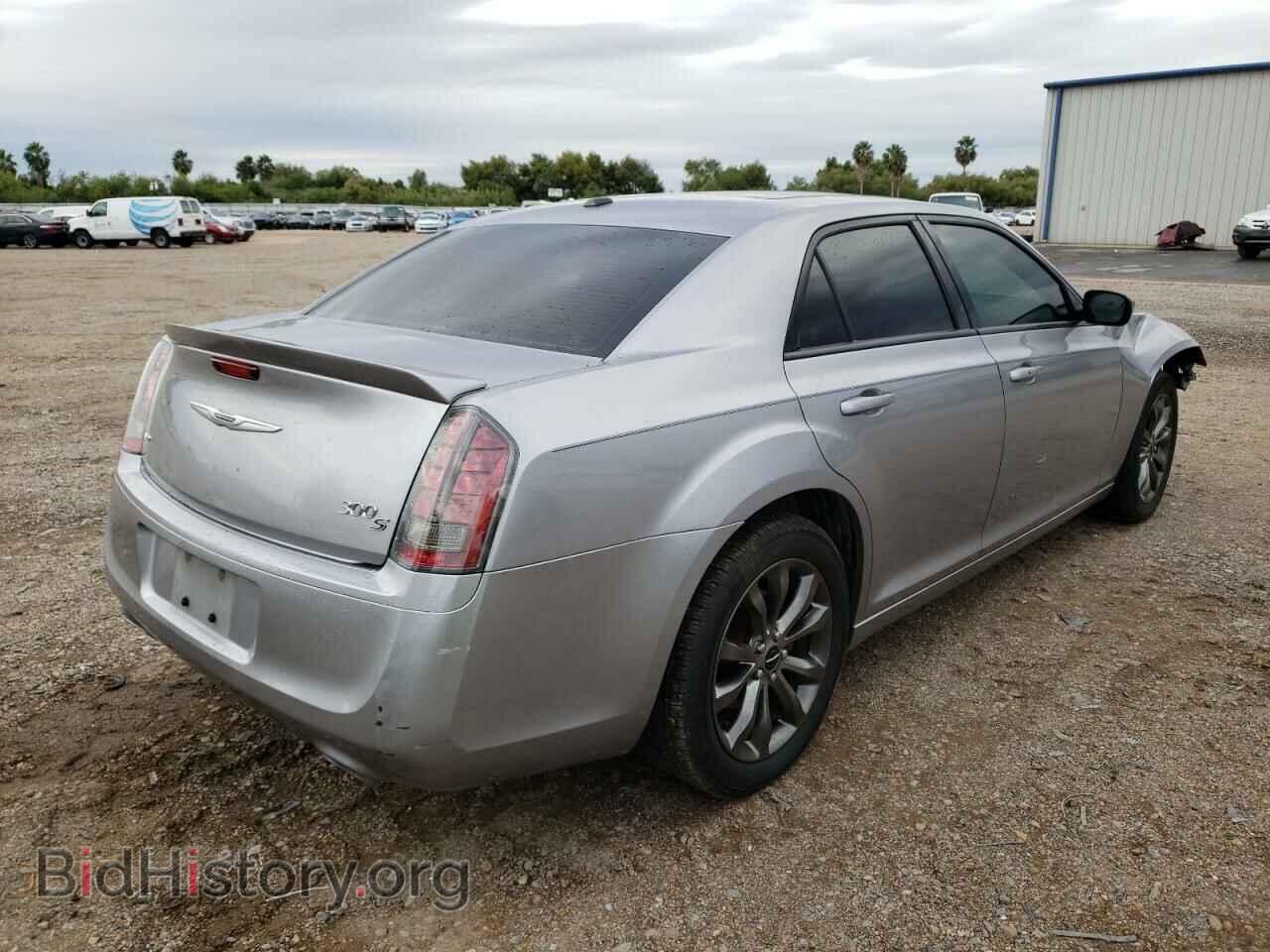 2014 CHRYSLER 300 - VIN: 2C3CCAGG7EH331503 - Фото 4
