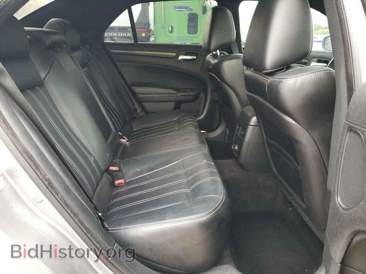 2014 CHRYSLER 300 - VIN: 2C3CCAGG7EH331503 - Фото 6