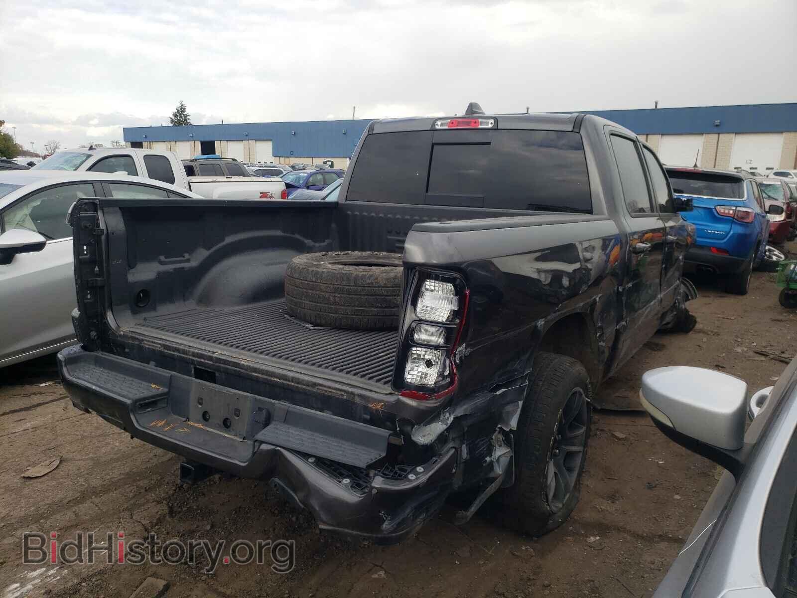 2020 RAM 1500 - VIN: 1C6SRFFT1LN182163 - Фото 4