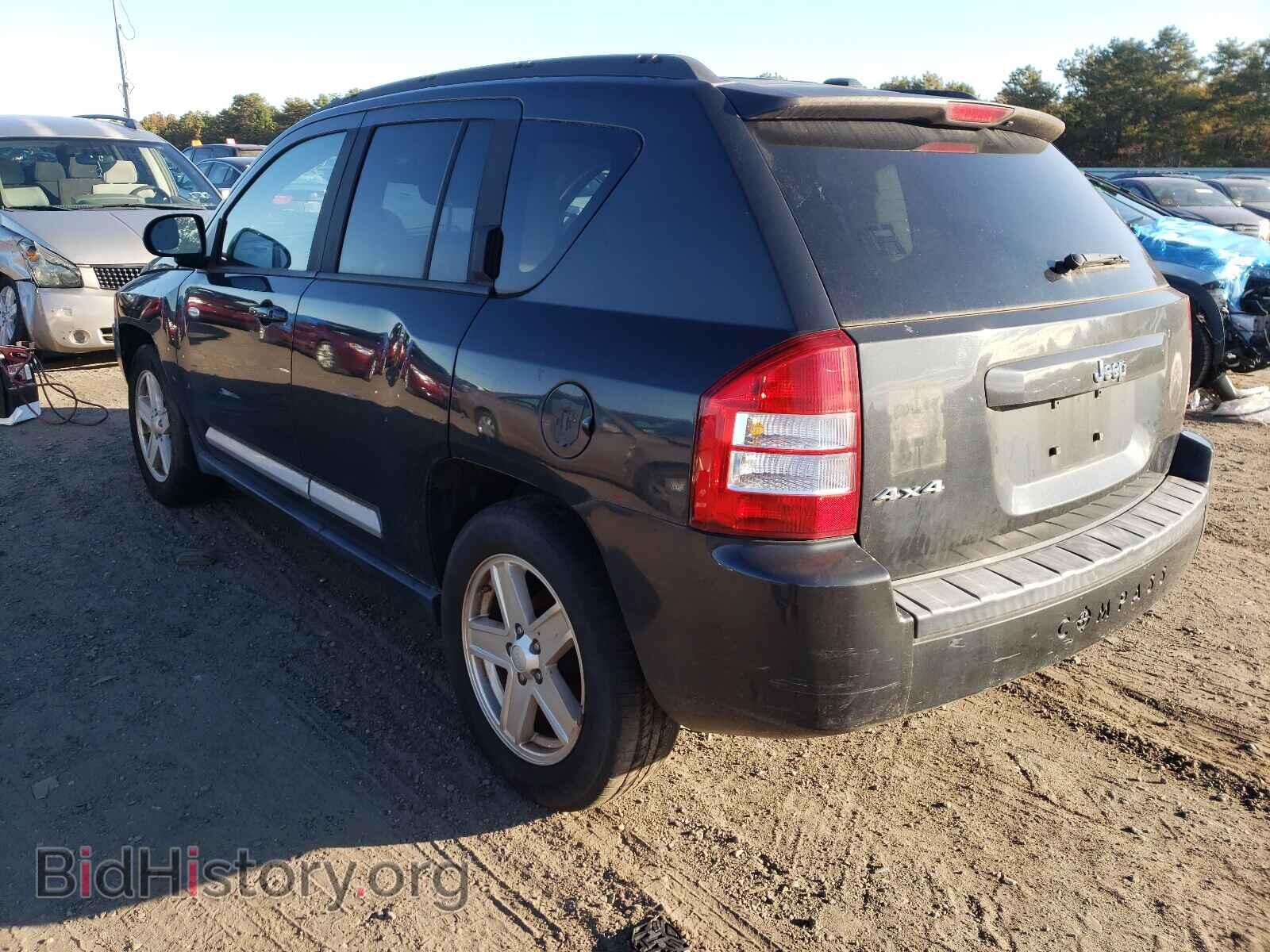 2010 JEEP COMPASS - VIN: 1J4NF1FB7AD646112 - Photo 3