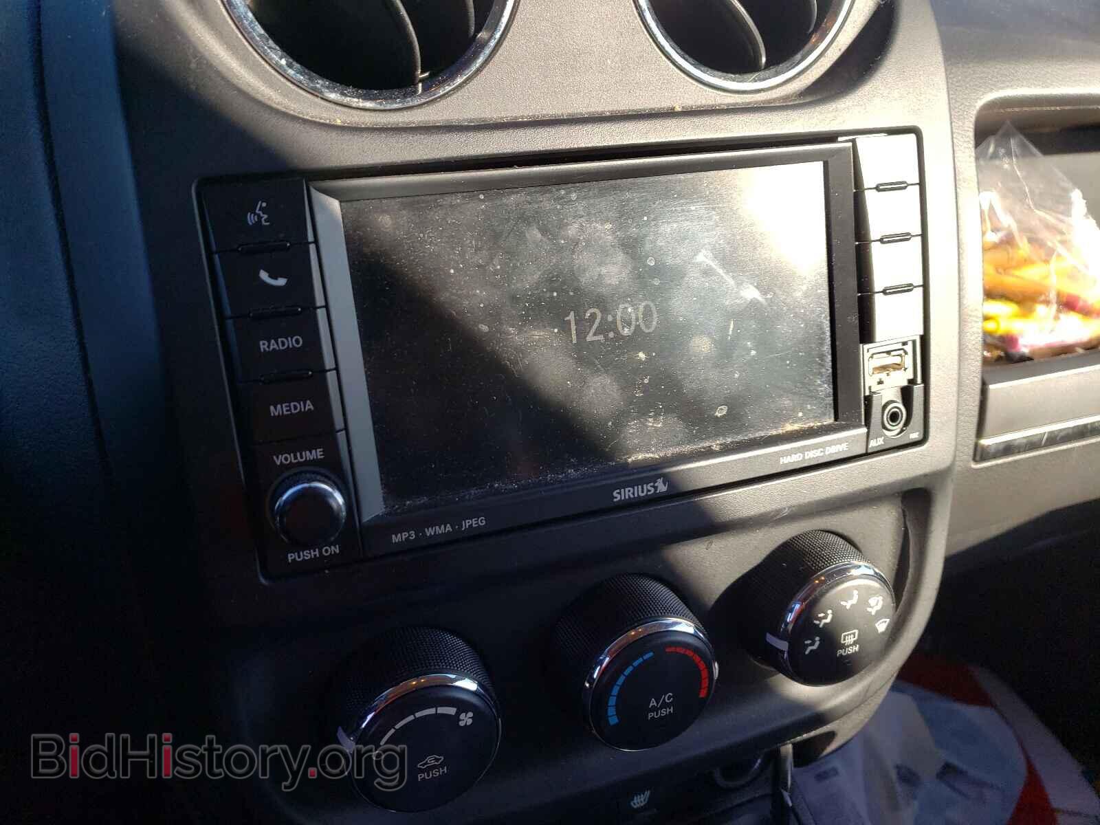 2010 JEEP COMPASS - VIN: 1J4NF1FB7AD646112 - Photo 9