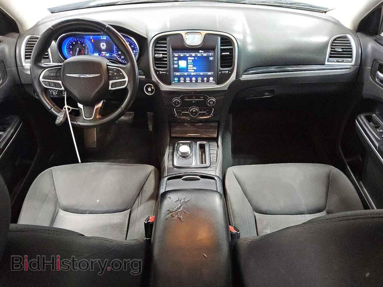 2018 CHRYSLER 300 - VIN: 2C3CCAAG7JH331780 - Photo 8
