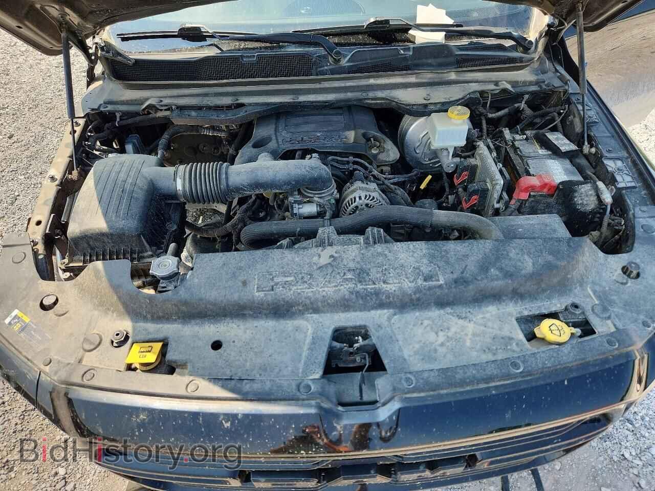 2019 RAM 1500 - VIN: 1C6SRFFT8KN585393 - Фото 11