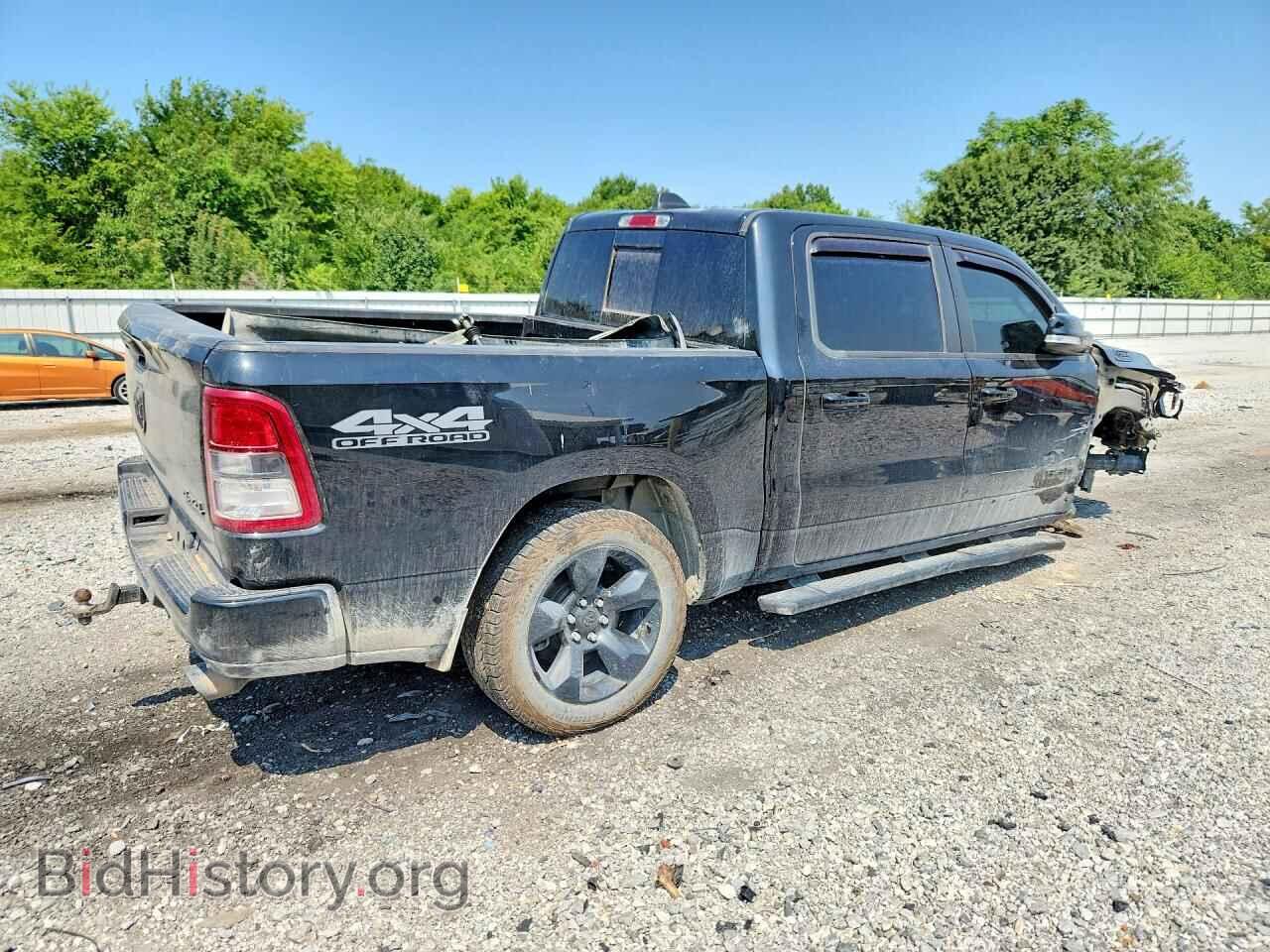 2019 RAM 1500 - VIN: 1C6SRFFT8KN585393 - Фото 3