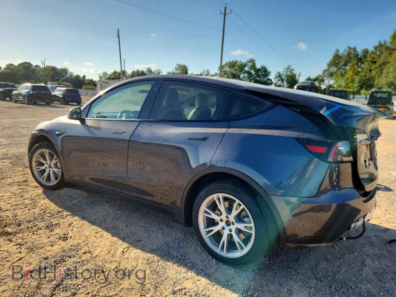 2022 TESLA MODEL Y - VIN: 7SAYGAEEXNF323170 - Фото 2