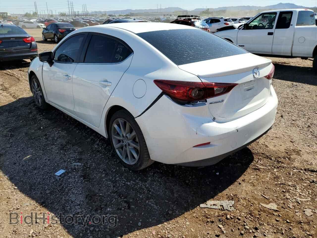 2018 MAZDA 3 - VIN: 3MZBN1V37JM167826 - Фото 3