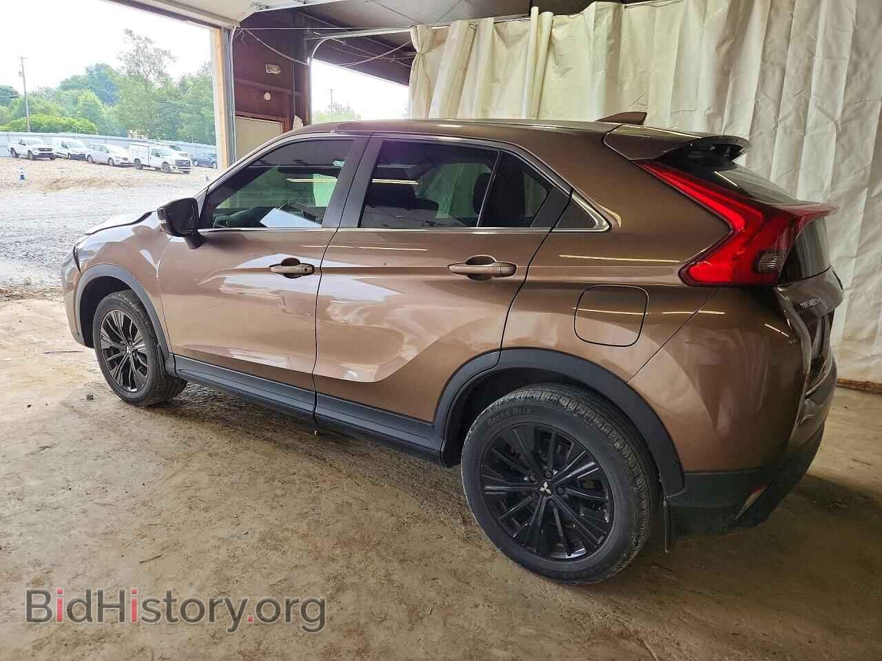 2019 MITSUBISHI ECLIPSE - VIN: JA4AT4AA7KZ002282 - Photo 2