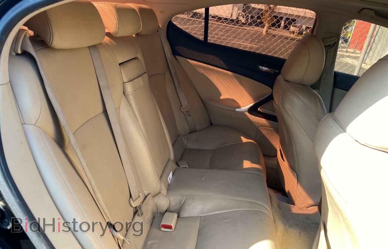 2007 LEXUS IS - VIN: JTHCK262X75010770 - Фото 6