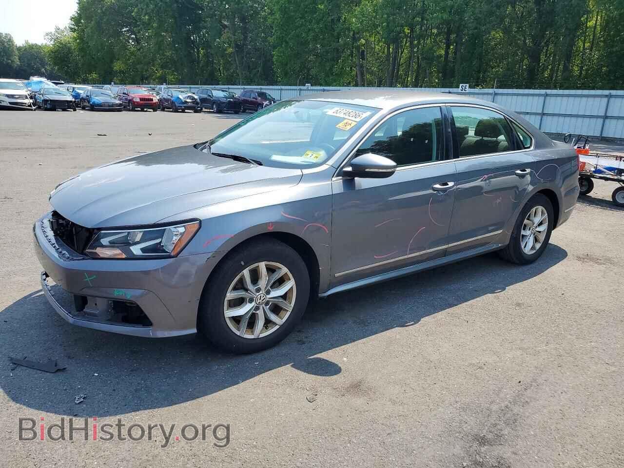 Фотография 1VWAT7A38HC031839 - VOLKSWAGEN PASSAT 2017