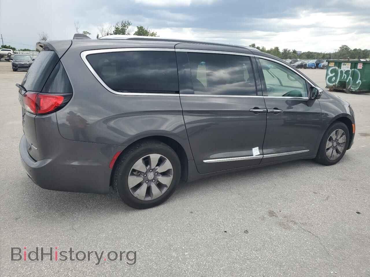 2018 CHRYSLER PACIFICA - VIN: 2C4RC1N76JR359399 - Фото 3