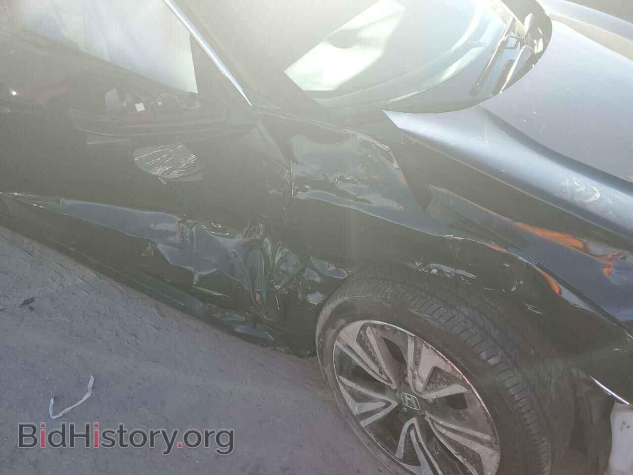 2017 HONDA CIVIC - VIN: 19XFC1F35HE008588 - Фото 9