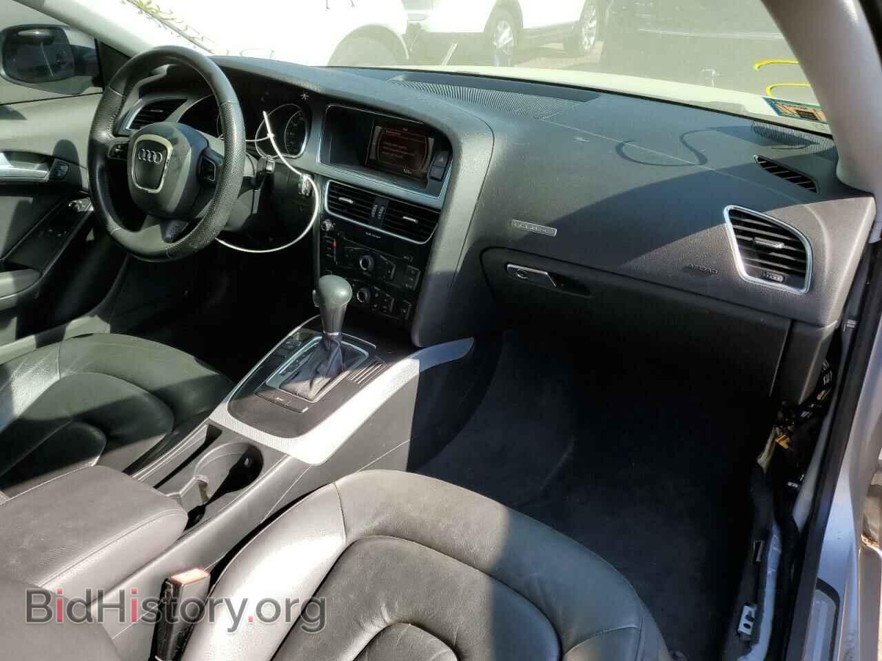 2011 AUDI A5 - VIN: WAUCFAFR5BA076041 - Фото 9