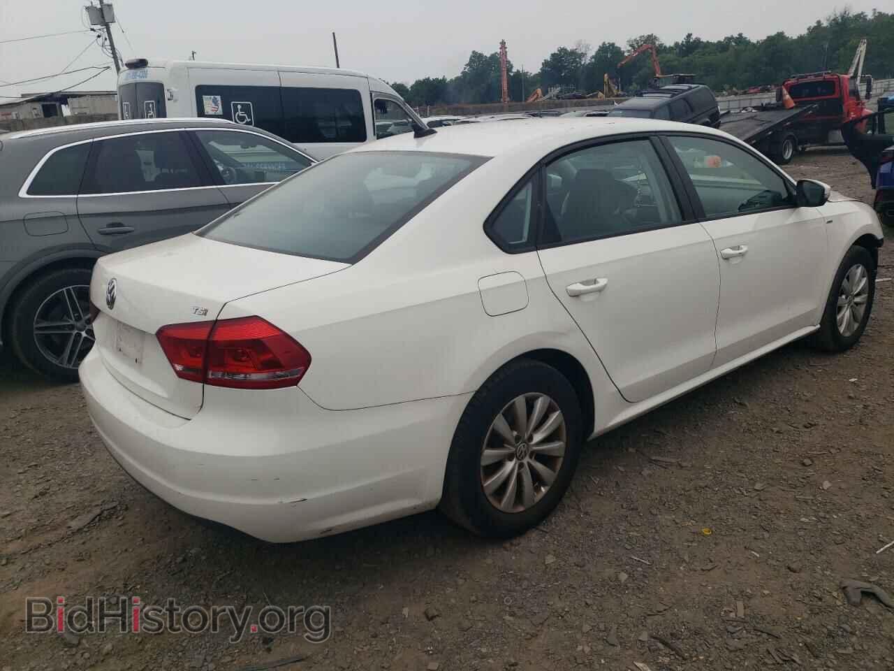 2015 VOLKSWAGEN PASSAT - VIN: 1VWAT7A35FC014395 - Фото 3