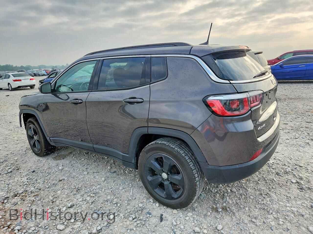2019 JEEP COMPASS - VIN: 3C4NJDBB0KT850869 - Фото 2