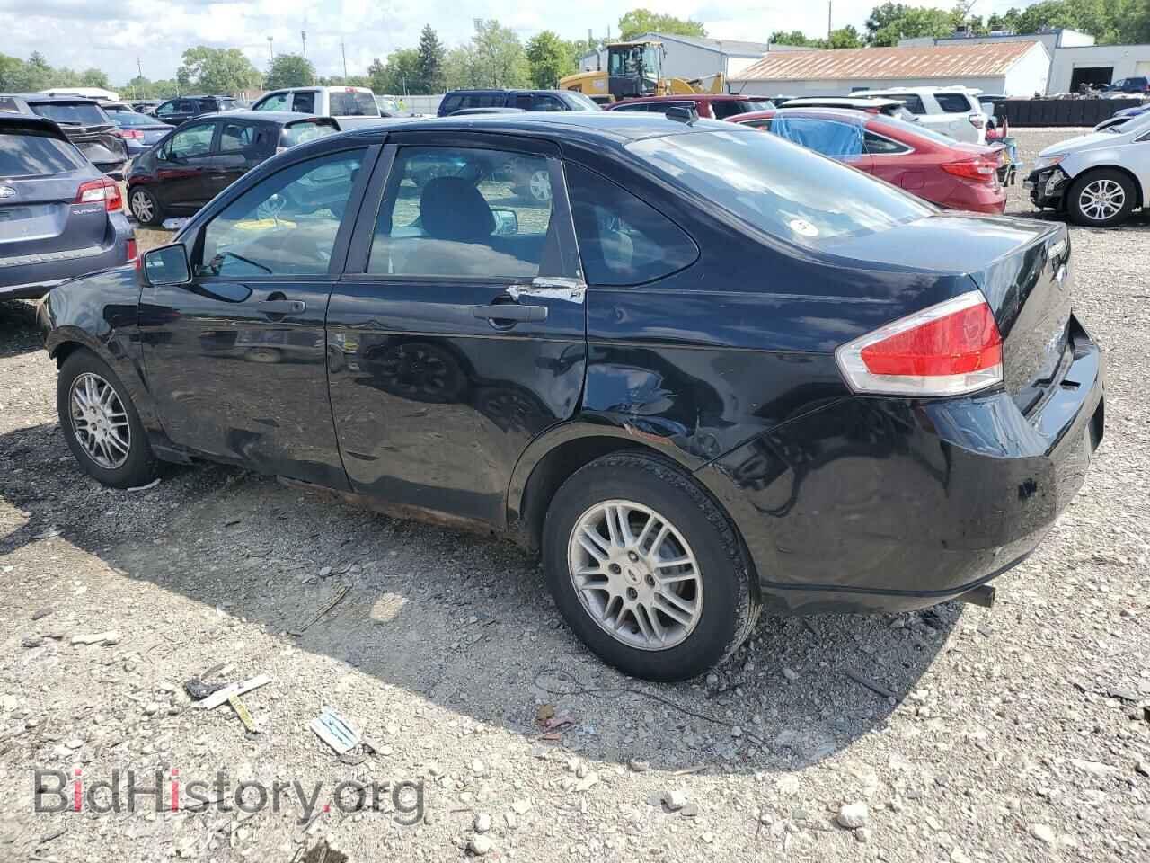 2010 FORD FOCUS - VIN: 1FAHP3FN3AW166035 - Фото 2