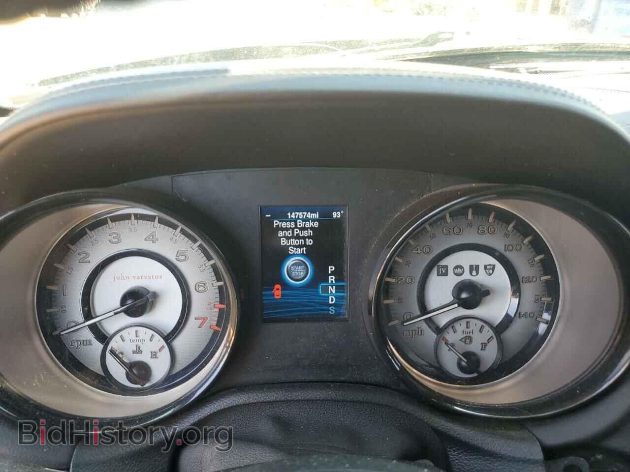 2014 CHRYSLER 300 - VIN: 2C3CCADG5EH241786 - Фото 9