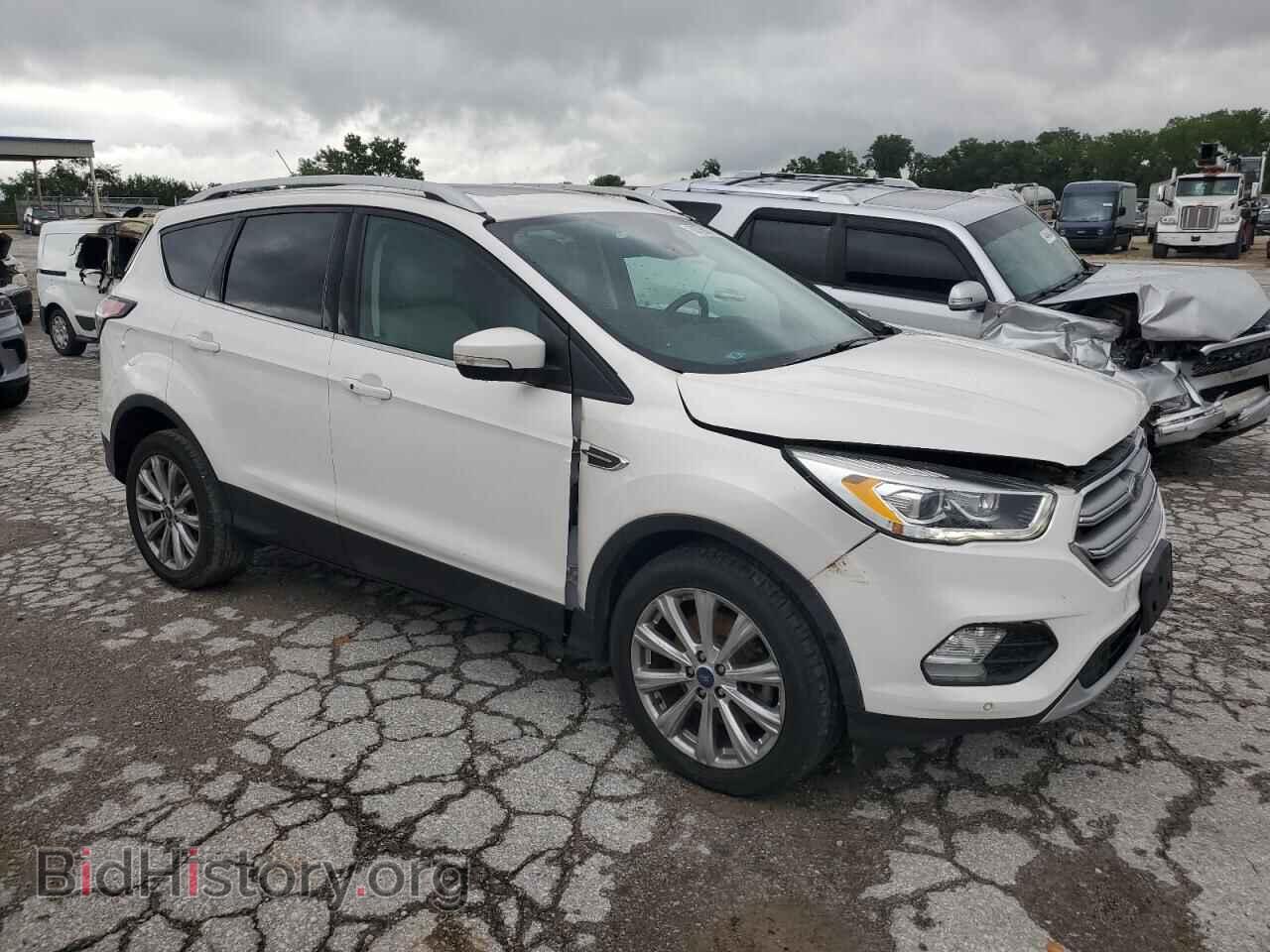 2017 FORD ESCAPE - VIN: 1FMCU9J93HUD32971 - Фото 4