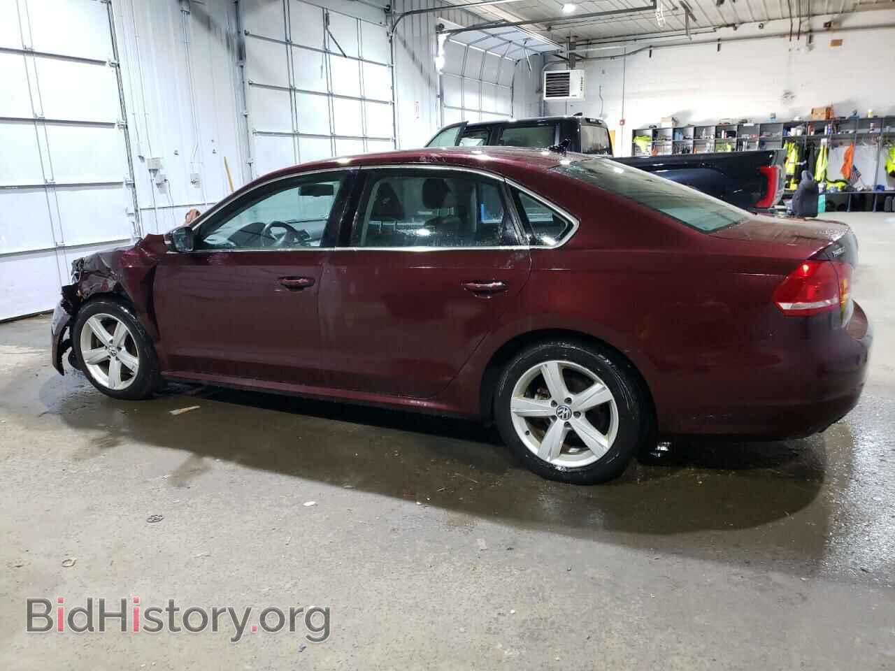 2013 VOLKSWAGEN PASSAT - VIN: 1VWBP7A36DC098412 - Фото 2
