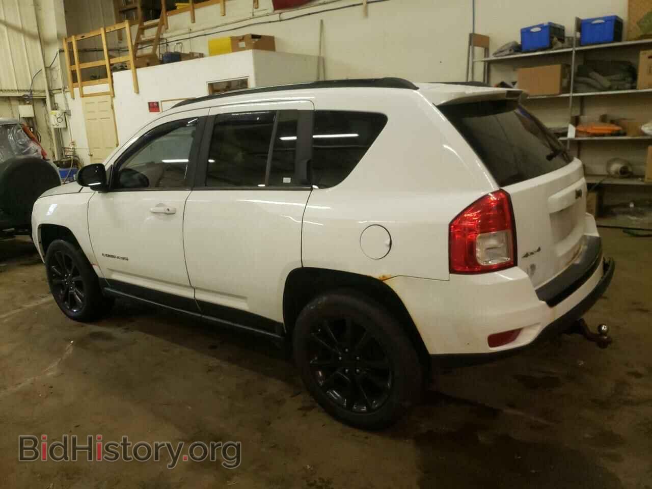 2012 JEEP COMPASS - VIN: 1C4NJDEB1CD705830 - Фото 2