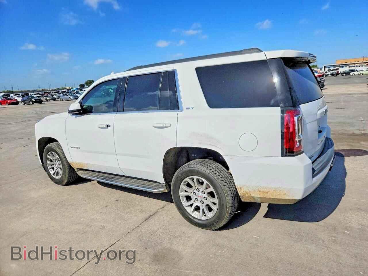2016 GMC YUKON - VIN: 1GKS1BKC2GR483610 - Photo 2