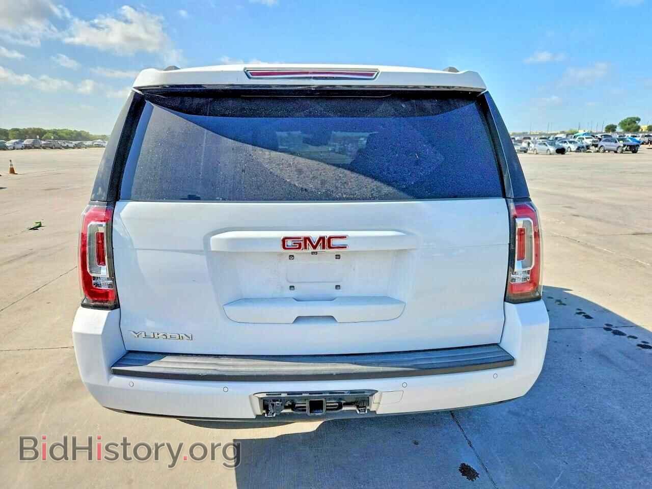 2016 GMC YUKON - VIN: 1GKS1BKC2GR483610 - Photo 6