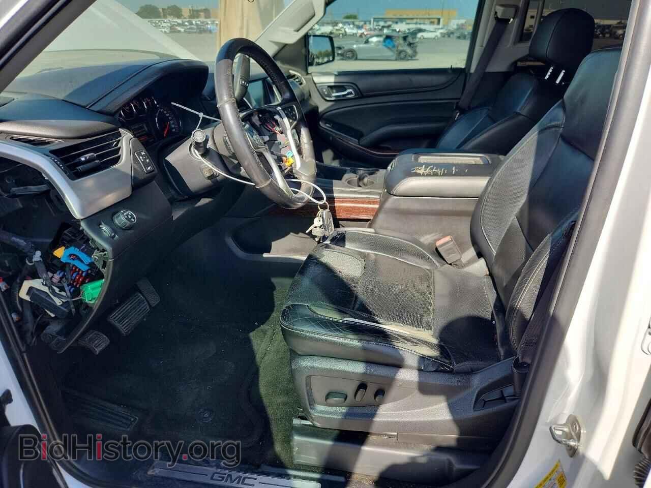 2016 GMC YUKON - VIN: 1GKS1BKC2GR483610 - Photo 7