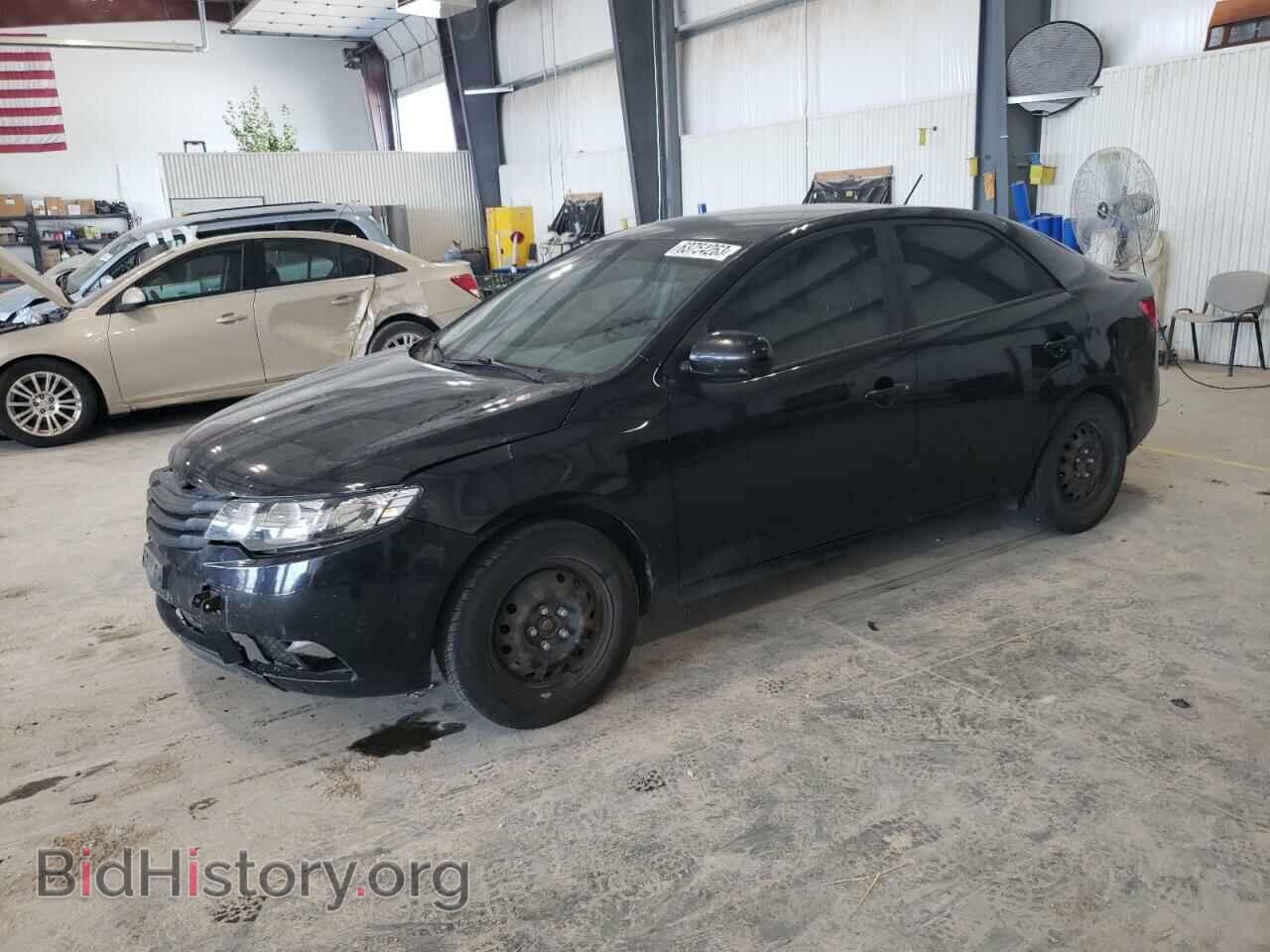 Photo KNAFT4A23B5885564 - KIA FORTE 2011