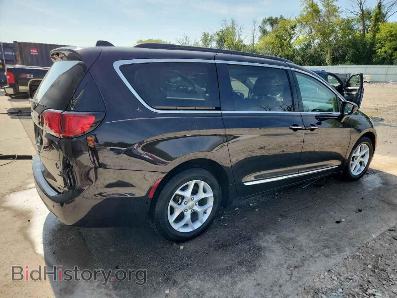 2017 CHRYSLER PACIFICA - VIN: 2C4RC1BG6HR525418 - Фото 3
