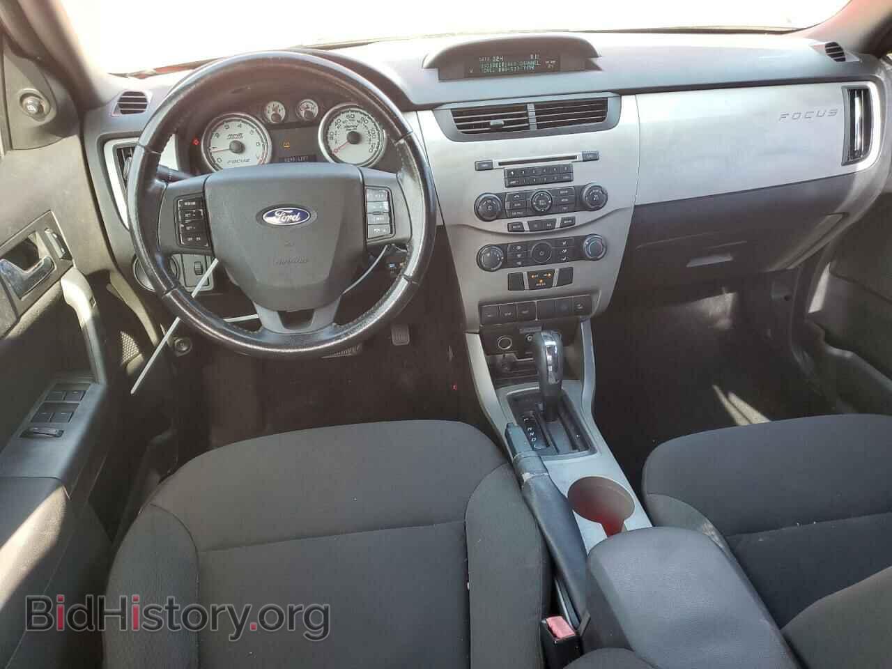 2009 FORD FOCUS - VIN: 1FAHP36NX9W217672 - Фото 8