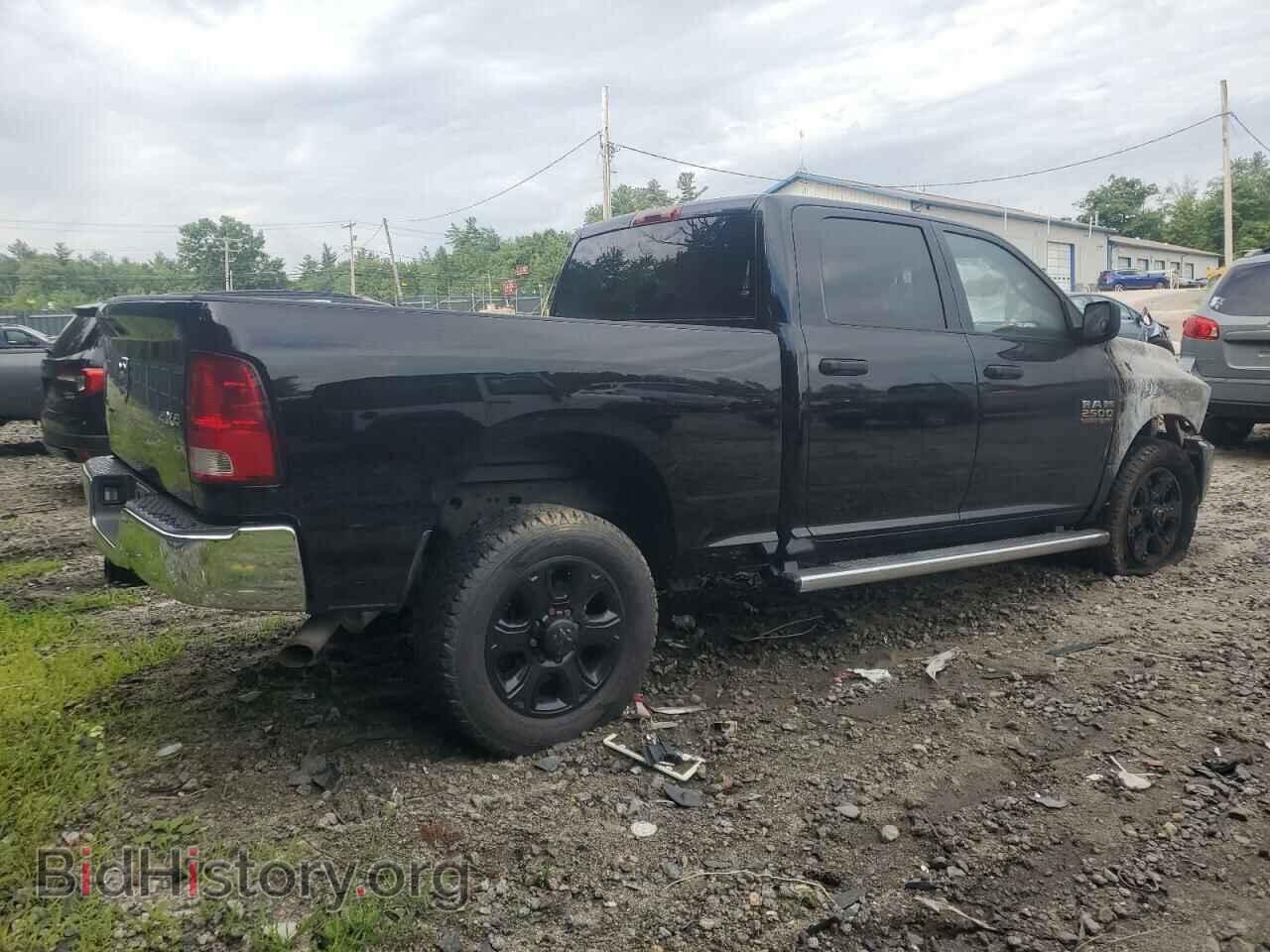 2015 RAM All Models - VIN: 3C6UR5CJ2FG502142 - Фото 3