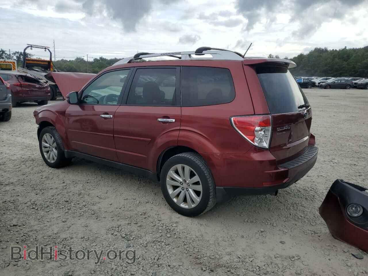 2011 SUBARU FORESTER - VIN: JF2SHAGC2BH701667 - Фото 2