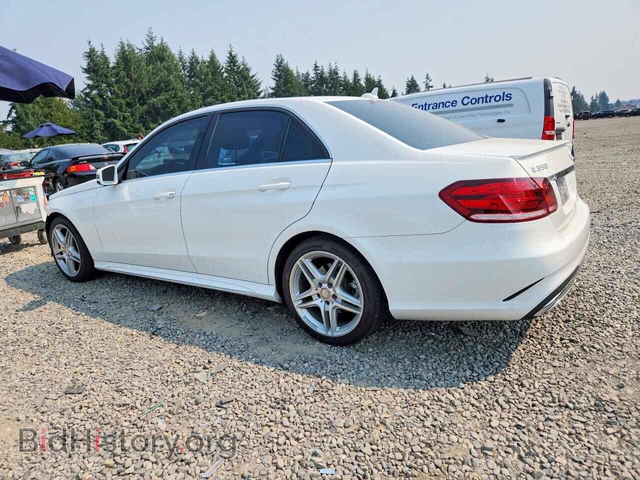 2014 MERCEDES-BENZ E-CLASS - VIN: WDDHF5KB7EA840331 - Фото 2